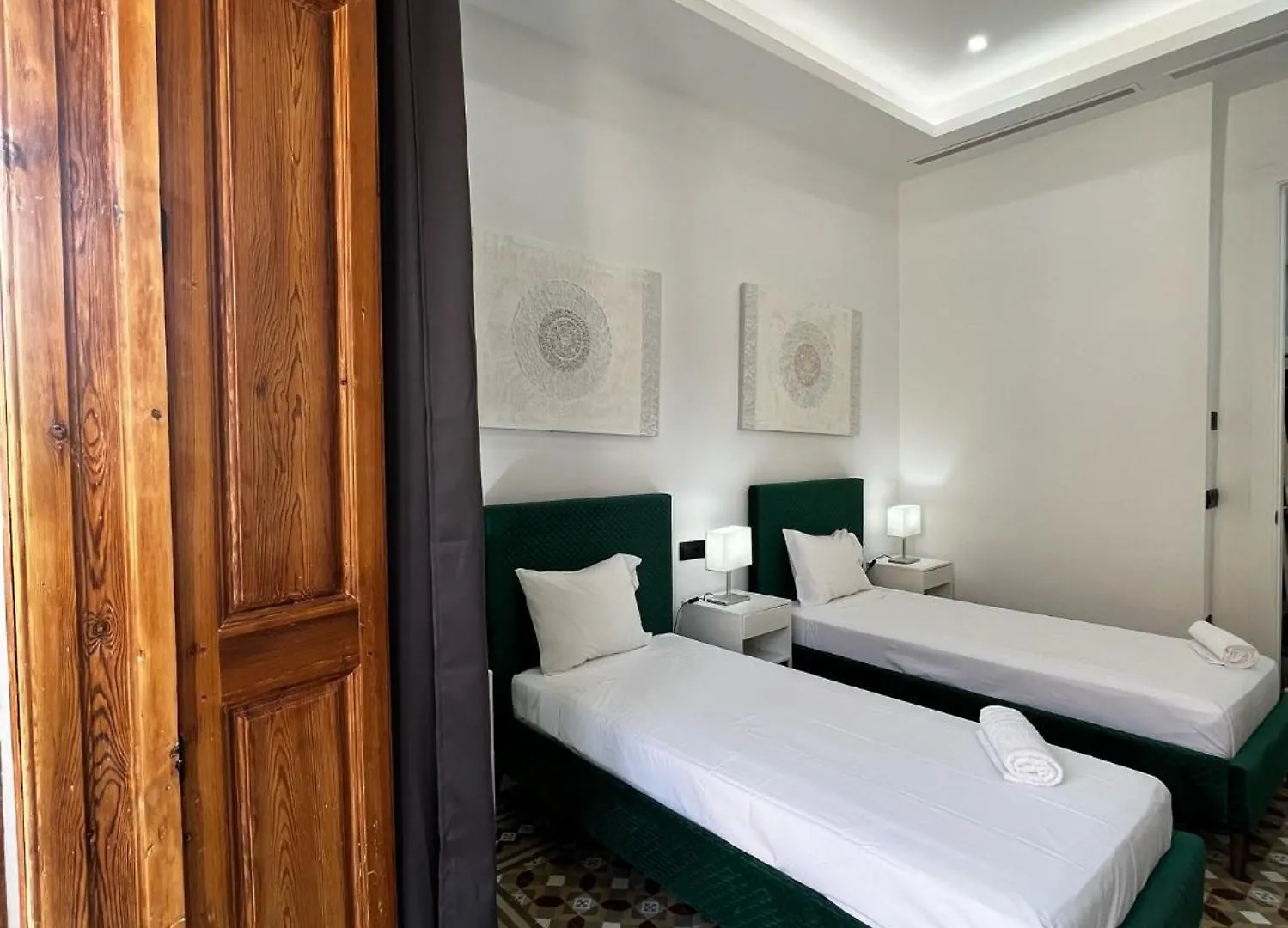 Grand Apartment Larios Málaga 0*,