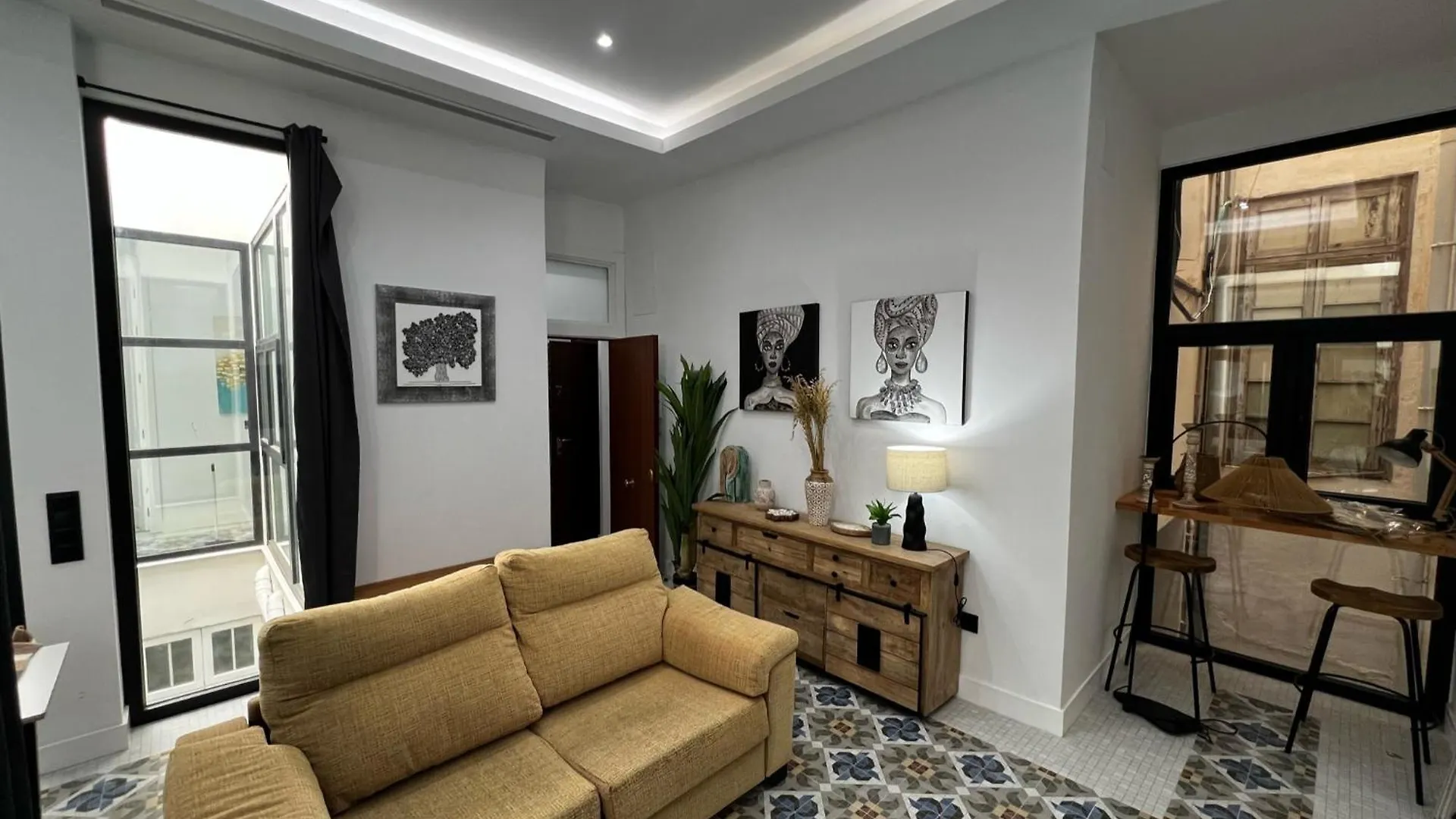 Grand Apartment Larios Málaga 0*,